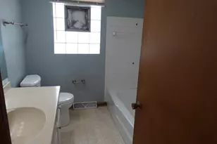 5031 S 26th St, Milwaukee, WI 53221 - Photo 18