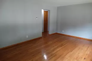 5031 S 26th St, Milwaukee, WI 53221 - Photo 8