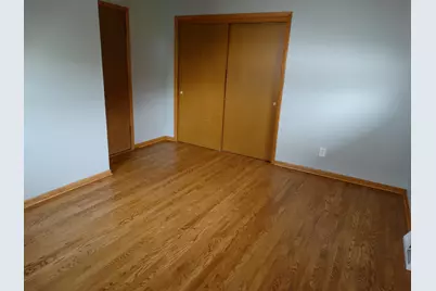 5031 S 26th St, Milwaukee, WI 53221 - Photo 16
