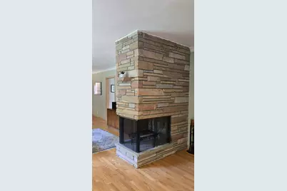 5617 W Jackson Park Dr, Milwaukee, WI 53219 - Photo 12