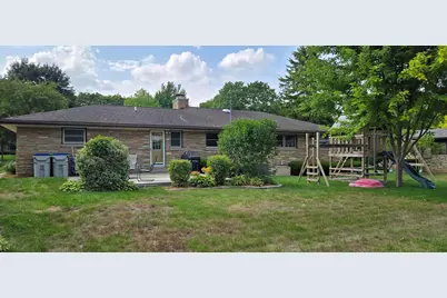 5617 W Jackson Park Dr, Milwaukee, WI 53219 - Photo 24