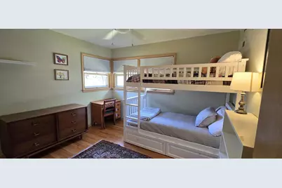 5617 W Jackson Park Dr, Milwaukee, WI 53219 - Photo 18