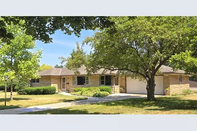 5617 W Jackson Park Dr, Milwaukee, WI 53219 - Photo 1