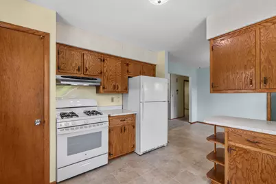 1534 N Holden St, Port Washington, WI 53074 - Photo 18