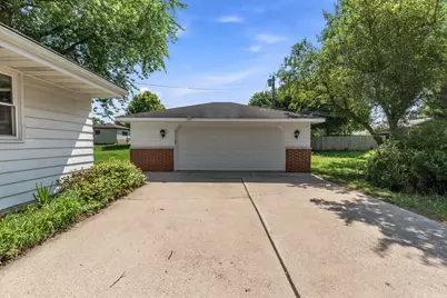 1534 N Holden St, Port Washington, WI 53074 - Photo 8