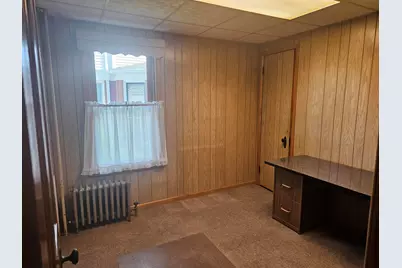 1134 S 16th St, Manitowoc, WI 54220 - Photo 10