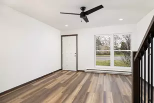 916 12th Ave, Onalaska, WI 54650 - Photo 6