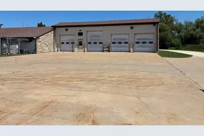 851 S Rolling Meadows Dr, Fond du Lac, WI 54937 - Photo 8