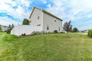 3805 Yates Dr, Racine, WI 53406 - Photo 26