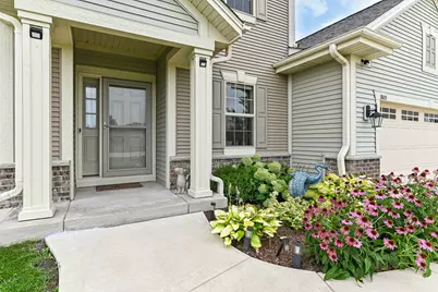 3805  Yates Dr, Racine, WI 53406 - Photo 2