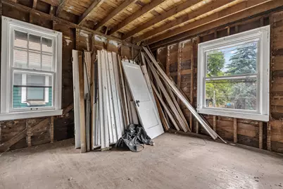 3911 W Roberts St, Milwaukee, WI 53208 - Photo 14