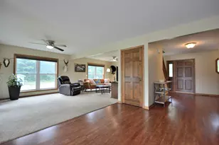 S108W37645 Draper Rd, Eagle, WI 53119 - Photo 8