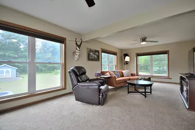 S108W37645  Draper Rd, Eagle, WI 53119 - Photo 6
