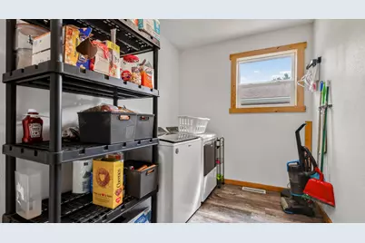 W8249  Woodview Dr, Onalaska, WI 54650 - Photo 24
