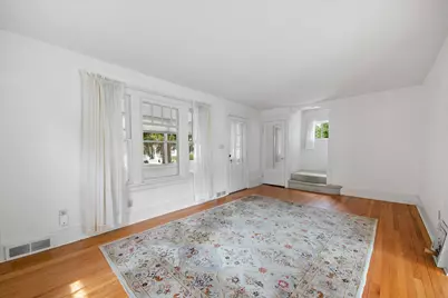 817  Richards Ave, Watertown, WI 53094 - Photo 8