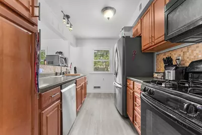 1004  4th Ave, Grafton, WI 53024 - Photo 2