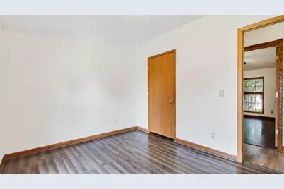 W8241  Woodview Dr, Onalaska, WI 54650 - Photo 16