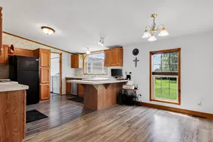 W8241 Woodview Dr, Onalaska, WI 54650 - Photo 10