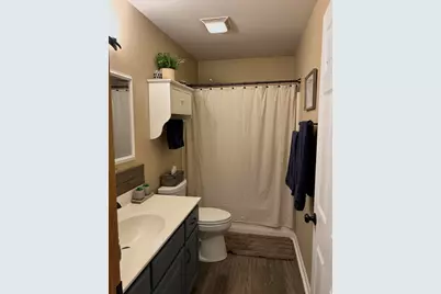 608  Fairfield Way, Waukesha, WI 53188 - Photo 10