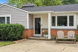 17265 Country Ln, Brookfield, WI 53045 - Photo 2