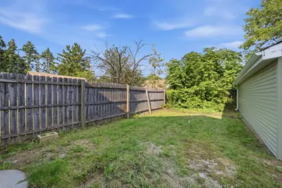 1341  Ohio St, Racine, WI 53405 - Photo 30