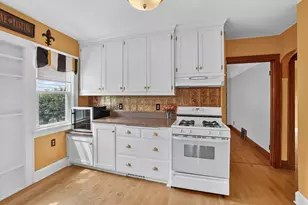 3154 S Nevada St, Milwaukee, WI 53207 - Photo 6