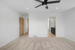 1618 Fox Glove St, Holmen, WI 54636 - Photo 18