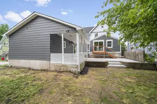 125 E Park Ave, Waukesha, WI 53186 - Photo 32