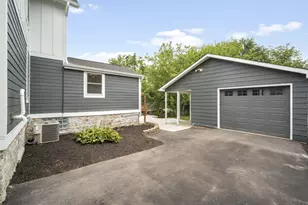 125 E Park Ave, Waukesha, WI 53186 - Photo 28
