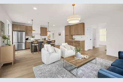 125 E Park Ave, Waukesha, WI 53186 - Photo 8