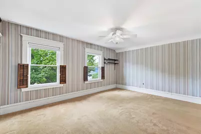 2205 N 71st St, Wauwatosa, WI 53213 - Photo 18