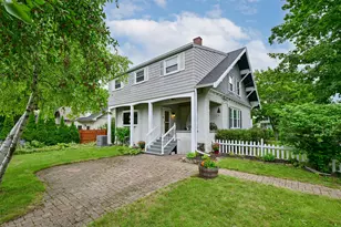 2205 N 71st St, Wauwatosa, WI 53213 - Photo 26