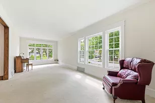2205 N 71st St, Wauwatosa, WI 53213 - Photo 6