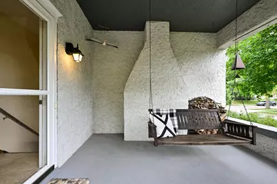 2205 N 71st St, Wauwatosa, WI 53213 - Photo 24