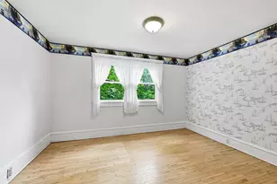 2205 N 71st St, Wauwatosa, WI 53213 - Photo 16