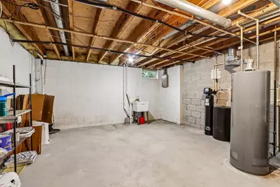 2070  Cliff Alex Ct #A, Waukesha, WI 53189 - Photo 34