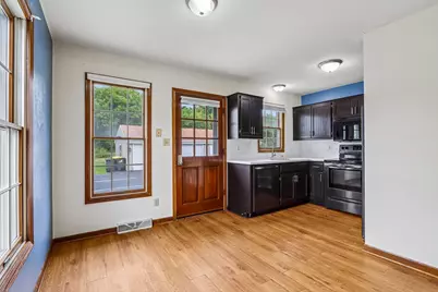 2070  Cliff Alex Ct #A, Waukesha, WI 53189 - Photo 12