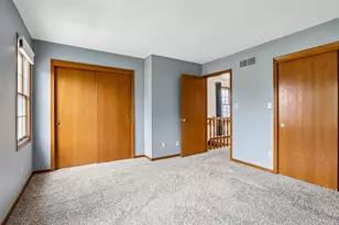 2070 Cliff-Alex Ct, Waukesha, WI 53189 - Photo 20