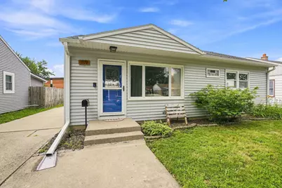 159 W Armour Ave, Milwaukee, WI 53207 - Photo 8