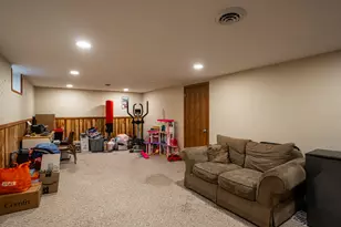110 S Highland Ave, Thiensville, WI 53092 - Photo 22