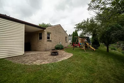 110 S Highland Ave, Thiensville, WI 53092 - Photo 30