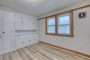2225 S 82nd St, West Allis, WI 53219 - Photo 18