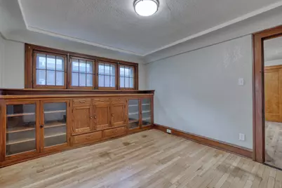 2225  S 82nd St, West Allis, WI 53219 - Photo 28