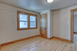 2225 S 82nd St, West Allis, WI 53219 - Photo 10