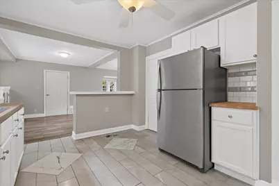 2614 N 53rd St, Milwaukee, WI 53210 - Photo 12