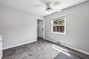 2935 S 93rd St, West Allis, WI 53227 - Photo 12