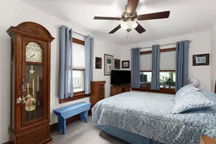1329 N 70th St, Wauwatosa, WI 53213 - Photo 12
