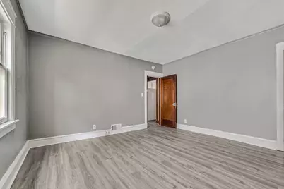 2828 N 49th St #2830, Milwaukee, WI 53210 - Photo 12