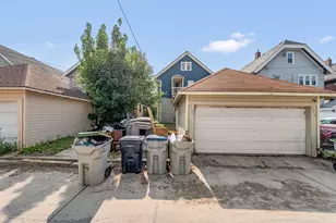 2828 N 49th St, Milwaukee, WI 53210 - Photo 36