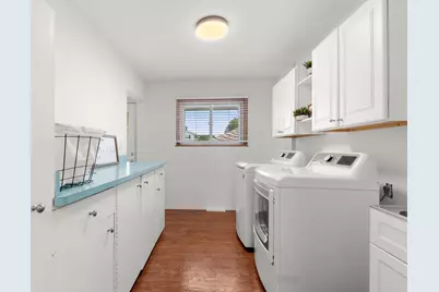 5850 S 14th St, Milwaukee, WI 53221 - Photo 22